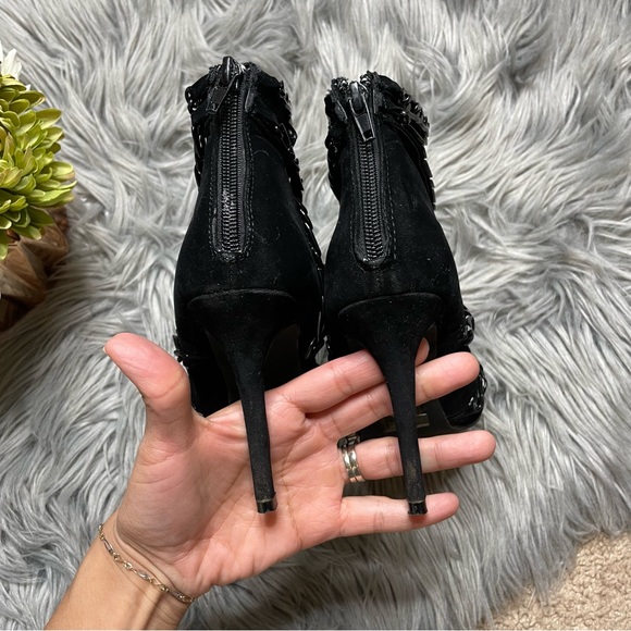 Scene weaver black chain pointy booties - Picture 6 of 11